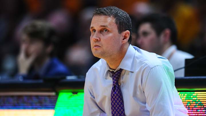 LSU Basketball Looks to Continue Fast Start to SEC Play With One Loss Arkansas Coming to Town LSU Basketball Looks to Continue Fast Start to SEC Play With One Loss Arkansas Coming to Town