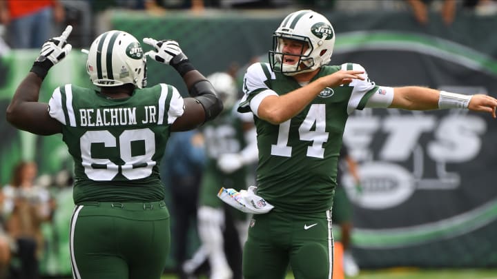 Jets Will Have Plenty Of Space Under The Salary Cap For Free Agency This Offseason Jets Will Have Plenty Of Space Under The Salary Cap For Free Agency This Offseason