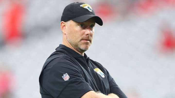 Huskies Settle on NFL's John Donovan as New Offensive Mind