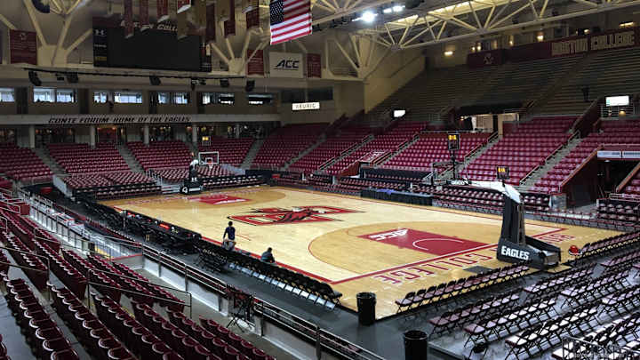 Gameday Live Blog/Open Thread: Yellow Jackets @ Eagles | Game 16