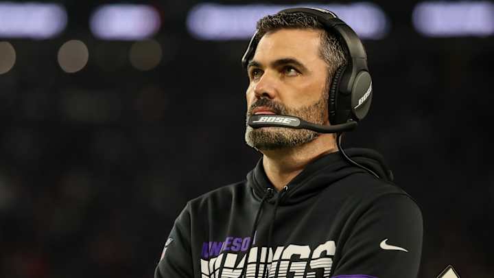 Browns Hire Vikings Offensive Coordinator Kevin Stefanski as Head Coach