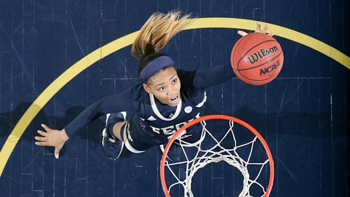 The Connection Between Jasmine Carson & Samuel L. Jackson