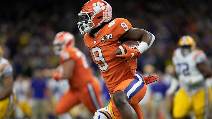 Etienne's Usage Falls Off Late on Record-Setting Night