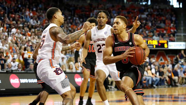 Preview: Georgia searches for first SEC win against Tennessee