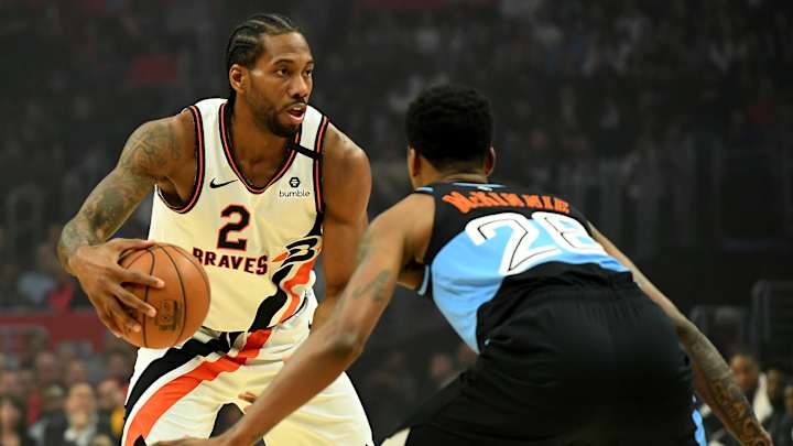 Clippers get back on track, rout Cleveland 128-103