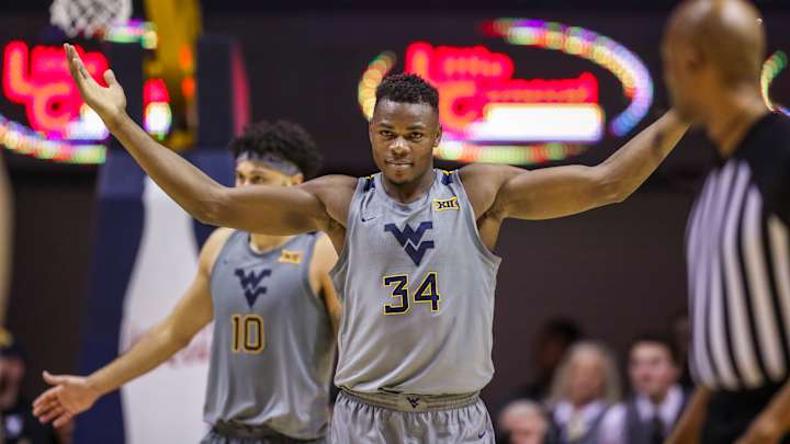 Oscar Tshiebwe Draws Zion Williamson Comparison from ESPN's Rich Hollenberg