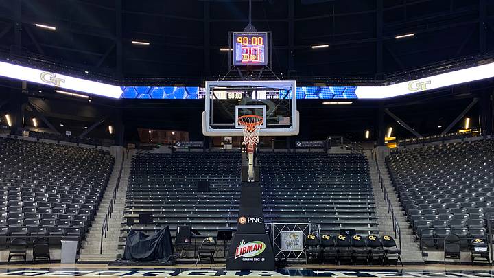 Gameday Live Blog/Open Thread: Fighting Irish @ Yellow Jackets | Game 17
