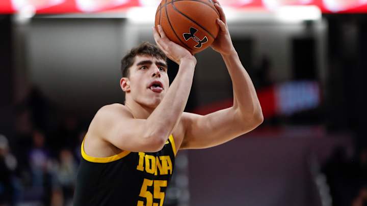 Garza Named To Sporting News List