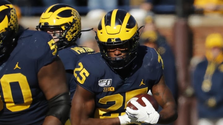 Michigan Player Comparison: Hassan Haskins Is A Faster De'Veon Smith