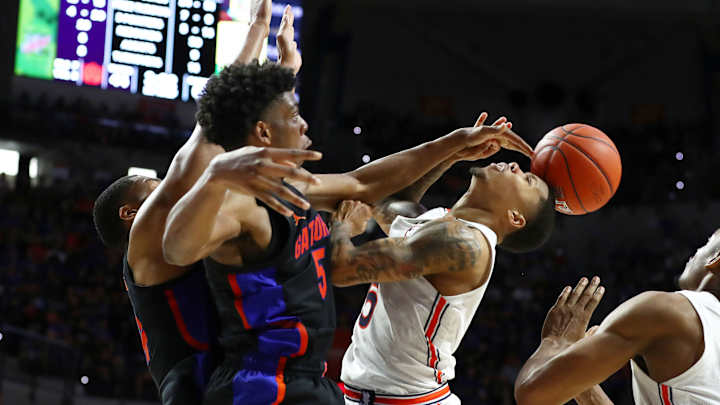 Omar Payne's Career Game Helps Florida Beat No. 4 Auburn