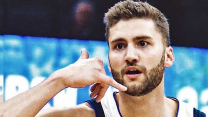Mavs Maxi Kleber Explains 'Call Me' & Talks NBA Hiatus