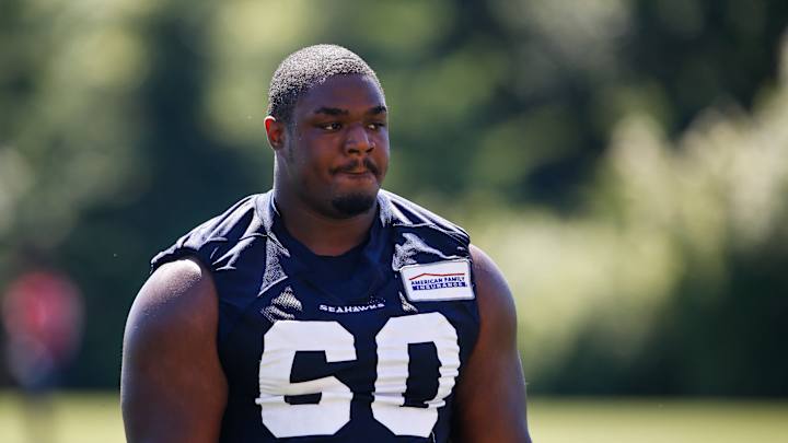 Film Breakdown: Analyzing Seahawks G Phil Haynes’ First NFL Snaps