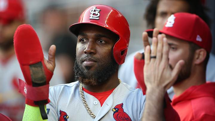 Braves sign Marcell Ozuna Braves sign Marcell Ozuna