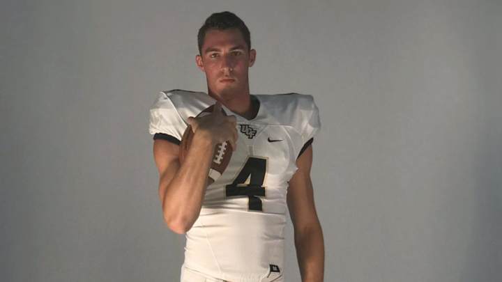 Elite 2021 DE Denhoff Still Hot on Trail, Has Early Leader