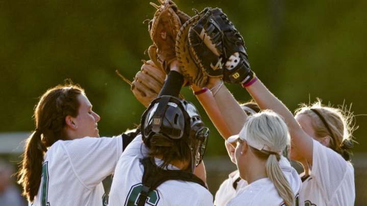 MSU Softball Falls in 4-1 Heartbreaker to No. 2 Michigan