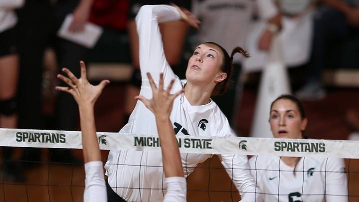 MSU VOLLEYBALL: Spartans sweep Rutgers, 3-0 MSU VOLLEYBALL: Spartans sweep Rutgers, 3-0