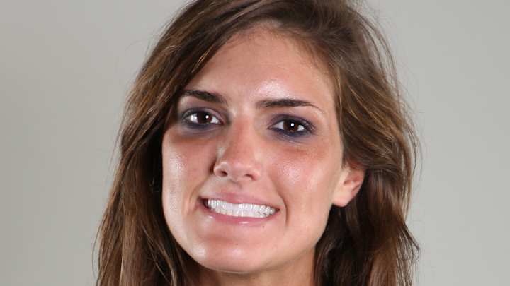 Back Injury Forces Allyssa DeHaan to Postpone Professional Basketball Career