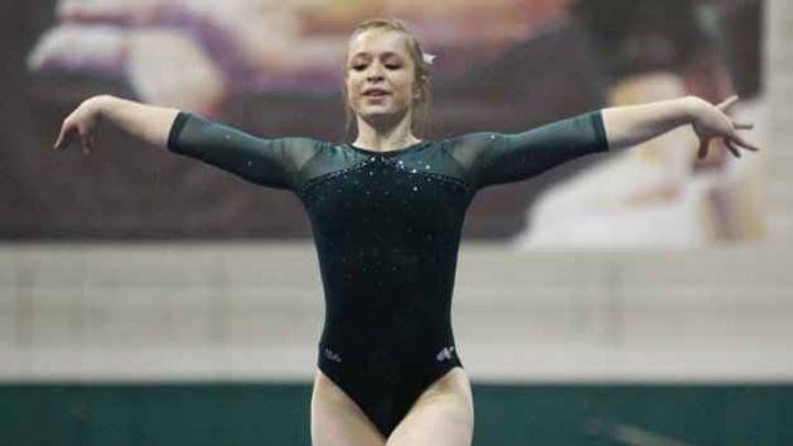 Season-High Mark Powers Gymnastics Past Alaska-Anchorage on Senior Night