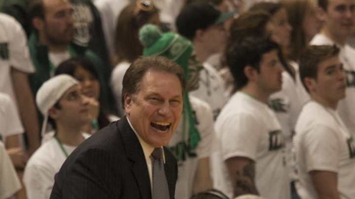 Tom Izzo Receives Wooden Legends of Coaching Award Tom Izzo Receives Wooden Legends of Coaching Award