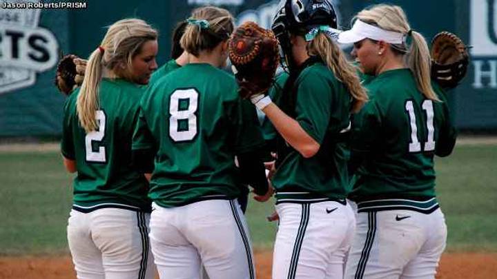 Spartan Softball Places Second at FGCU Invite After Falling to South Carolina, 11-3 Spartan Softball Places Second at FGCU Invite After Falling to South Carolina, 11-3