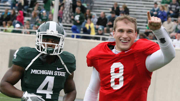 Michigan State Head Coach Mark Dantonio's Mantra, "There is no “I†in Team" Leads Way to Success Michigan State Head Coach Mark Dantonio's Mantra, "There is no “I†in Team" Leads Way to Success