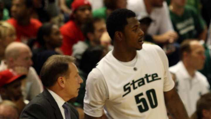 Freshman Derrick Nix has Tom Izzoâ€™s Attention and the Admiration of his Team!