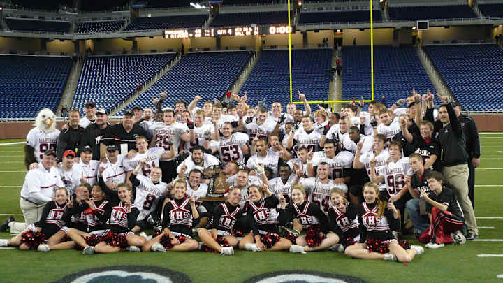 Division 4 - Red Hawks Fly Away From Wildcats 49-28