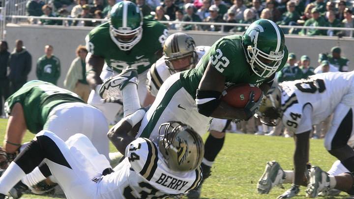 Spartans Leggett it out Over Western, Thump the Broncos 49-14 Spartans Leggett it out Over Western, Thump the Broncos 49-14
