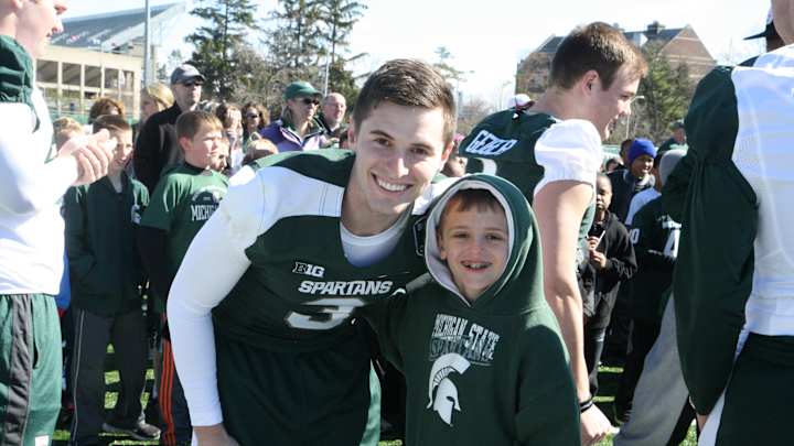 Michigan State Head Coach Mark Dantonio Speaks Out on Mike Sadler's Passing, "Deeply Shocked and Saddened" Michigan State Head Coach Mark Dantonio Speaks Out on Mike Sadler's Passing, "Deeply Shocked and Saddened"