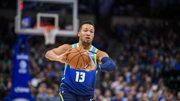 Mavs Update: Brunson Not Joining Team; Lakers Scrimmage Broadcast News Mavs Update: Brunson Not Joining Team; Lakers Scrimmage Broadcast News