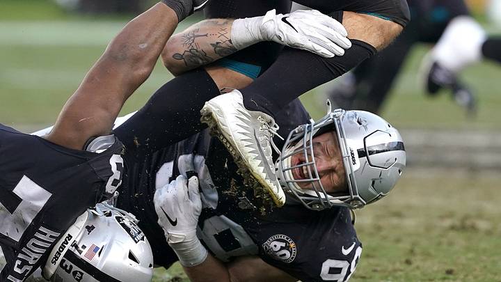 Maxx Crosby Evolving as a Leader on and off the Field