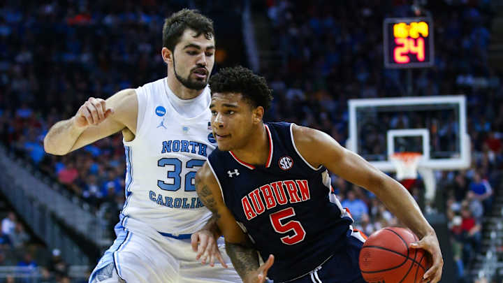 Luke Maye Takes His Talents Overseas; Signs with Italian Basketball Team