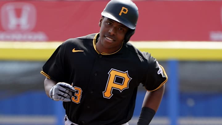 Pirates Top Prospect Ke'Bryan Hayes Out Indefinitely With Coronavirus