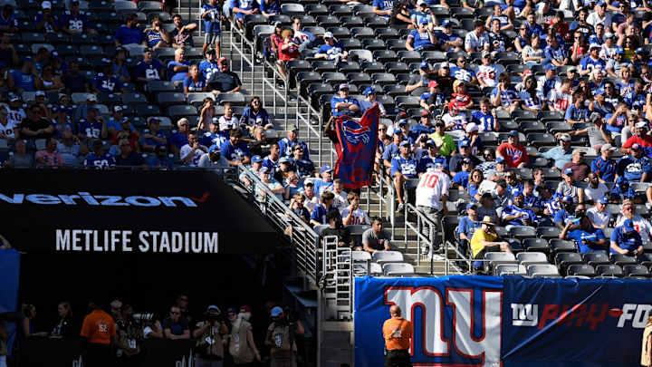 Steelers' Monday Night Opener to Be Played Without Fans Steelers' Monday Night Opener to Be Played Without Fans