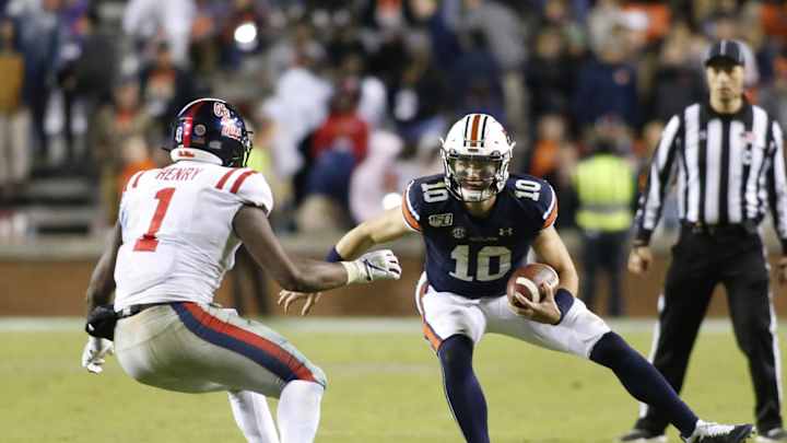 Bo Nix Opens Up About Contact With Ole Miss Head Coach Lane Kiffin