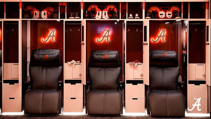 Inside Look at Alabama Football's New Locker Room: "We Feel Like We Have the Best in the Country" Inside Look at Alabama Football's New Locker Room: "We Feel Like We Have the Best in the Country"