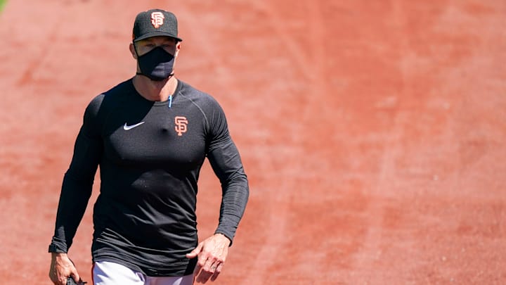 Gabe Kapler, Giants Players Kneel During National Anthem