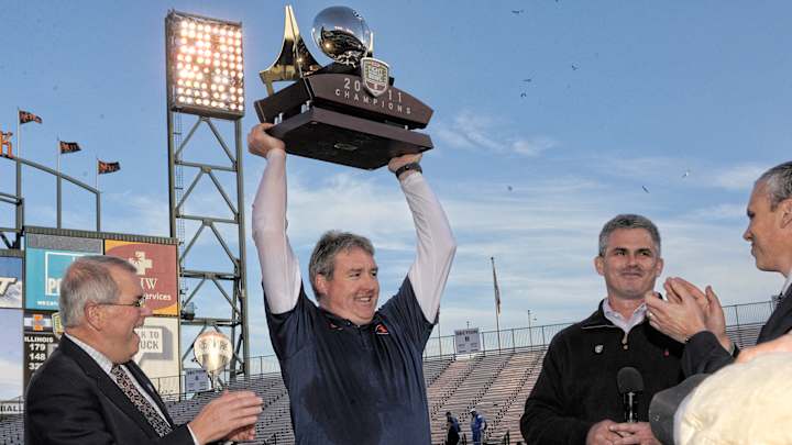 Former Illini Assistant Vic Koenning Parts Ways With West Virginia Former Illini Assistant Vic Koenning Parts Ways With West Virginia