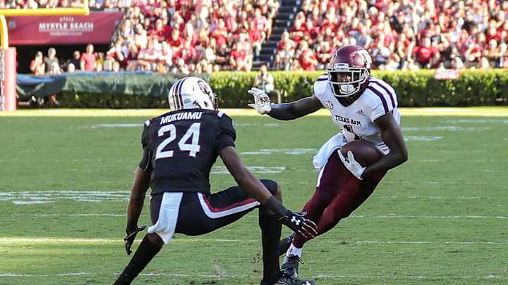 Alabama Players Sweep SI SEC Publishers Preseason Awards; Gamecock CB Receives A Vote