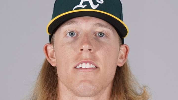 Converted Catcher Dave Stewart Raves About Converted Catcher Jordan Weems