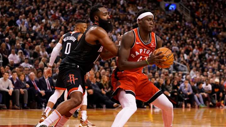 Rockets Eye Healthy Gordon, Extended Rotation in First Scrimmage Rockets Eye Healthy Gordon, Extended Rotation in First Scrimmage