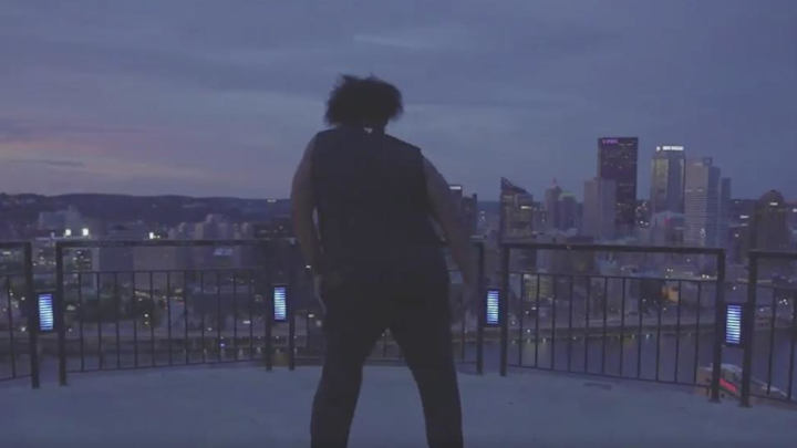 Steelers' Zach Banner Remakes 'Flashdance What a Feeling' Music Video