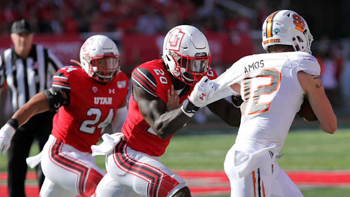 Utah LB Devin Lloyd continues to rack up preseason accolades