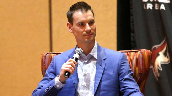 Coyotes GM John Chayka Quits a Week Before Qualifier