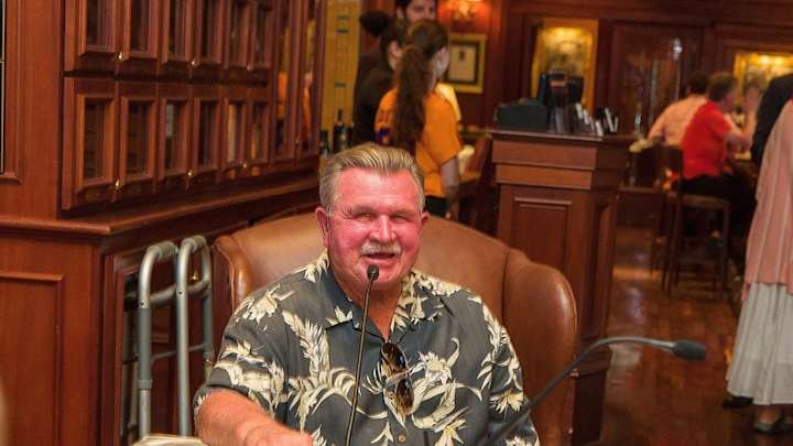 NFL legend Mike Ditka against kneeling during national anthem: 'Get the hell out of the country'