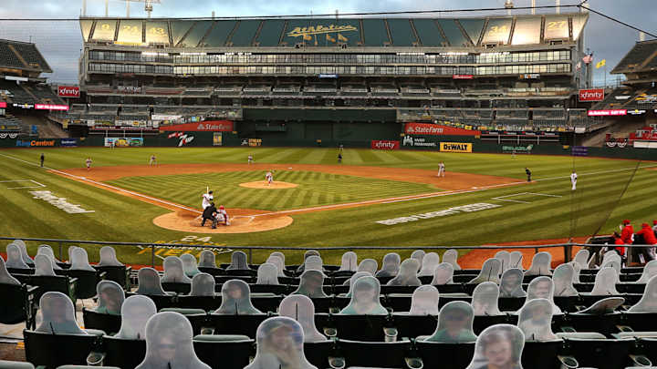 A’s Coach Apologizes for Apparent Nazi Salute A’s Coach Apologizes for Apparent Nazi Salute