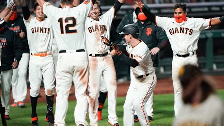 MLB Hoosiers  (July 29): Dickerson Has Big Night in Giants' Walk-Off Win