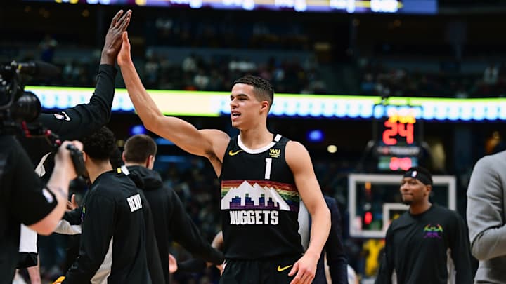 Michael Porter, One-time Husky Commit, Creates a Stir with Virus Theory