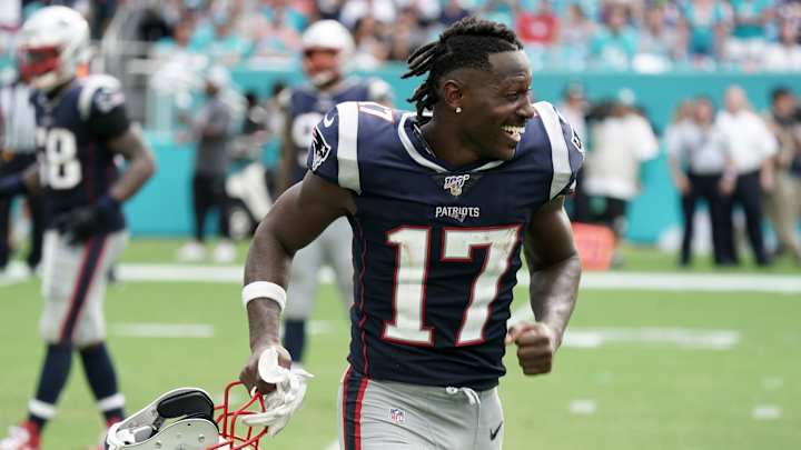 Seahawks Signing Antonio Brown Would be a Nightmare for 49ers Seahawks Signing Antonio Brown Would be a Nightmare for 49ers