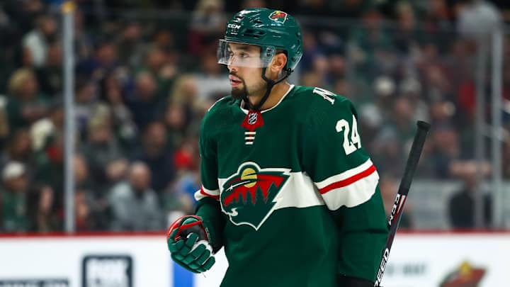 Wild's Matt Dumba Kneels After Speech on Social Justice